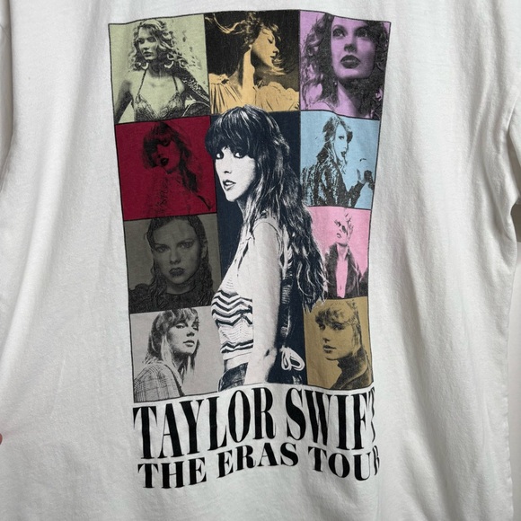 Taylor Swift 2023 Official The Eras Tour Merch size Medium - Picture 2 of 5